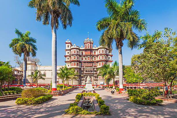 Full Day Local Taxi in Indore – City Sightseeing Cab